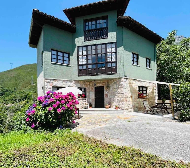 Вілла Acogedora Casa En Arangas Cabrales Лас-Аренас Екстер'єр фото